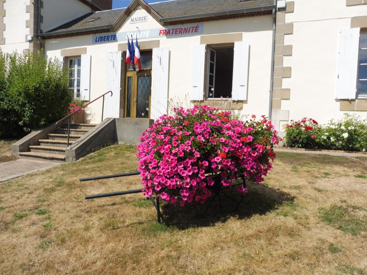 Photo mairie fleurie